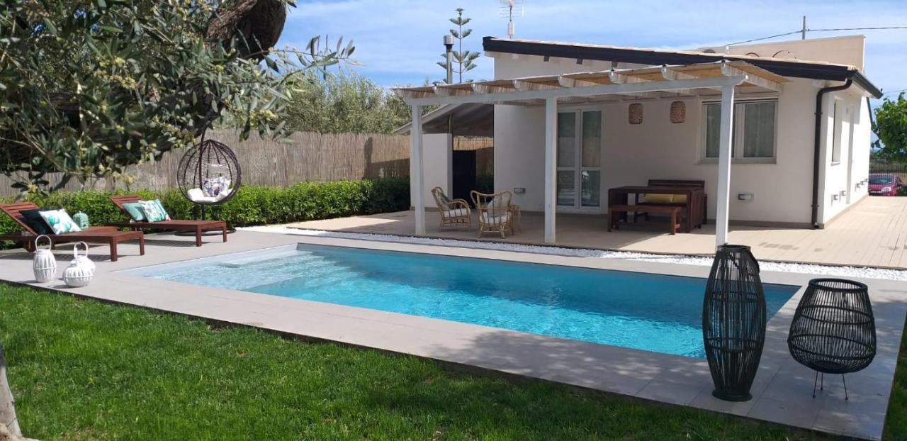 Villa Federica Con Piscina/With Pool Santa Maria Del Focallo Exteriör bild