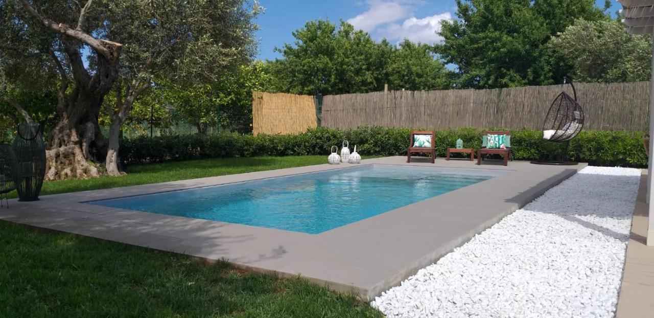 Villa Federica Con Piscina/With Pool Santa Maria Del Focallo Exteriör bild